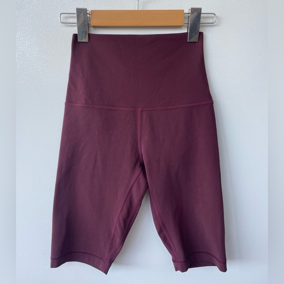 Lululemon Align Super High-Rise Short - Picture 6 of 9